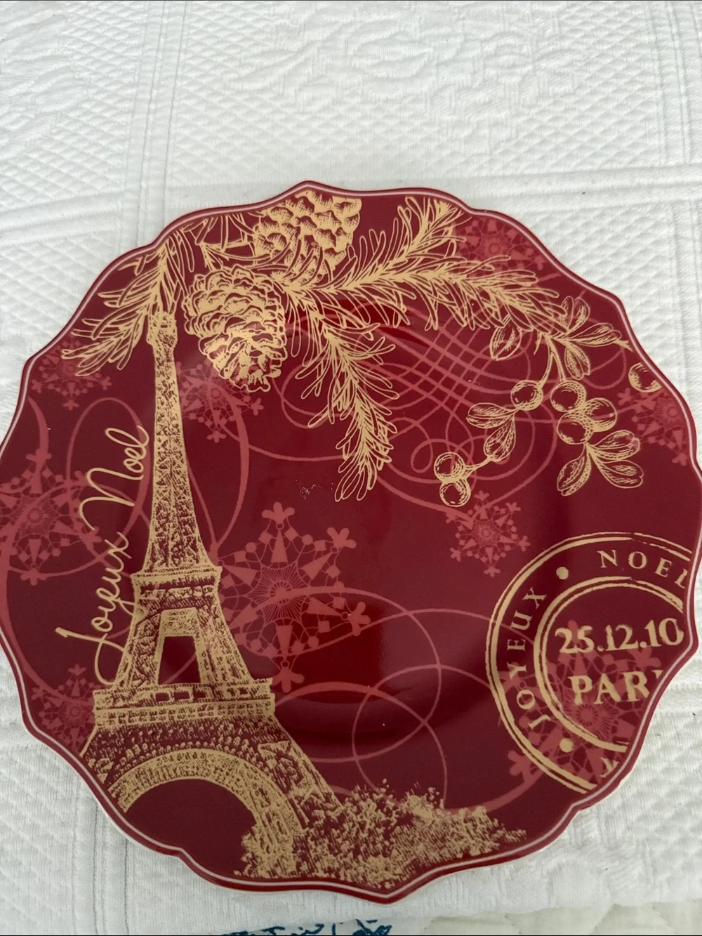 222 Fifth Festive Red Eiffel Tower Decorative Plate
